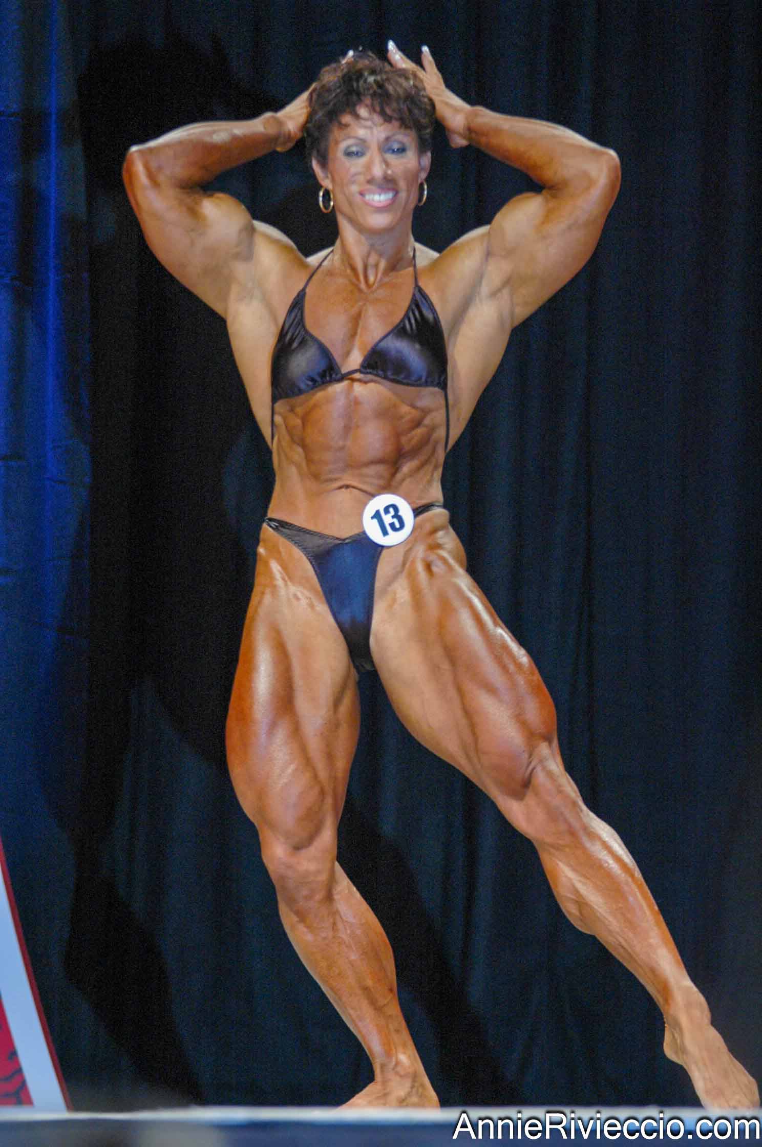 Annie Rivieccio