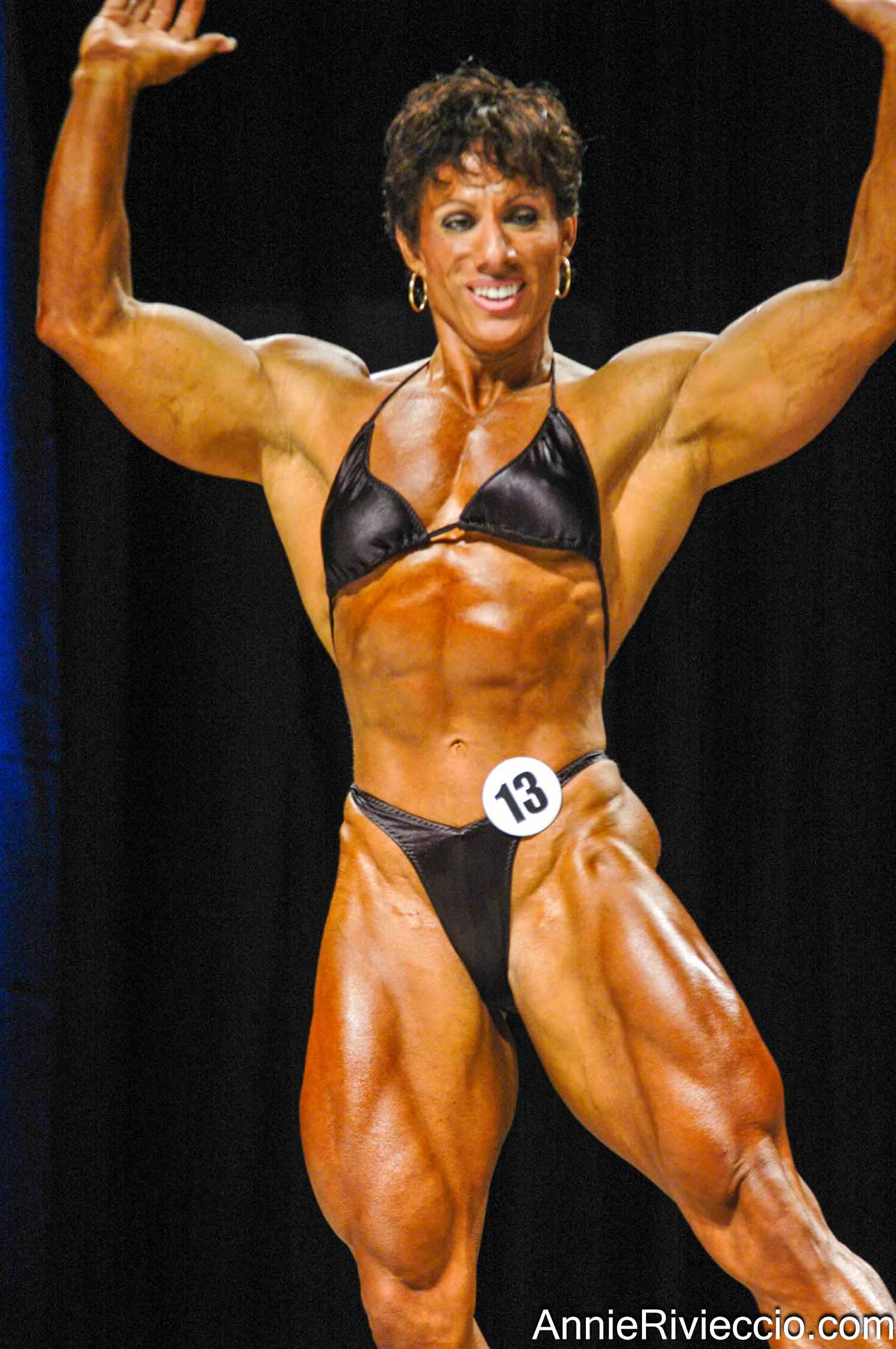 Annie Rivieccio