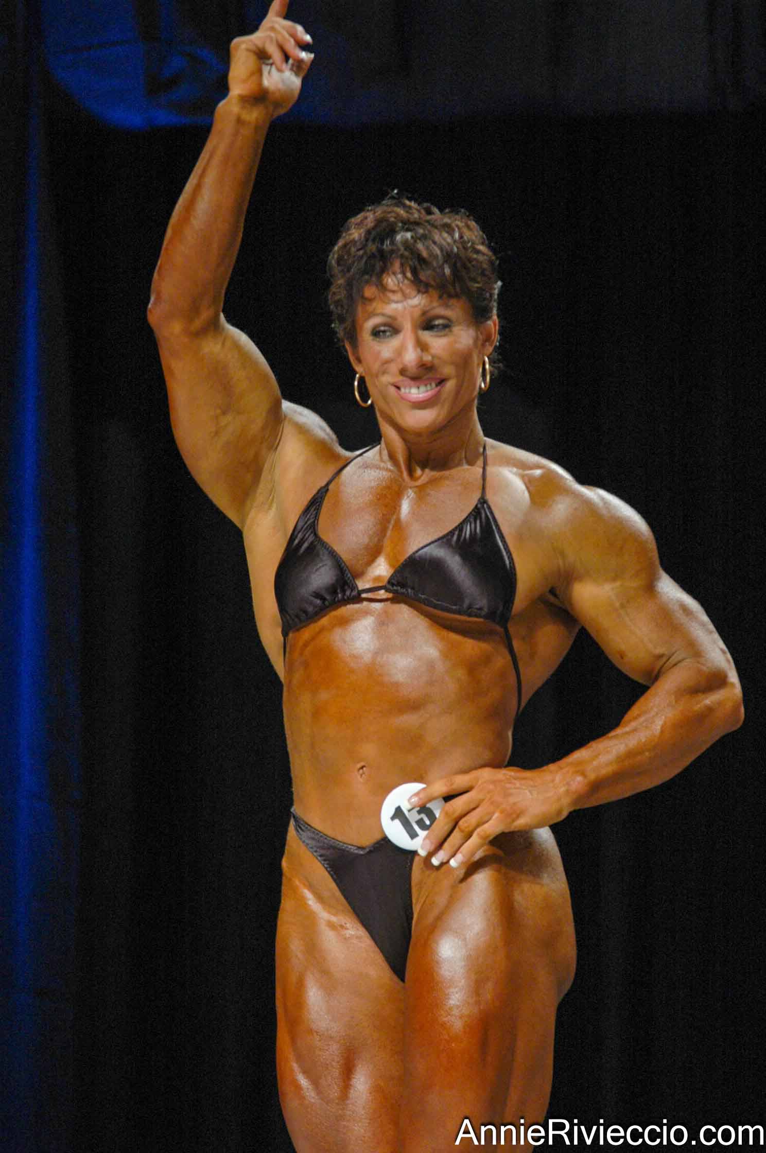 Annie Rivieccio
