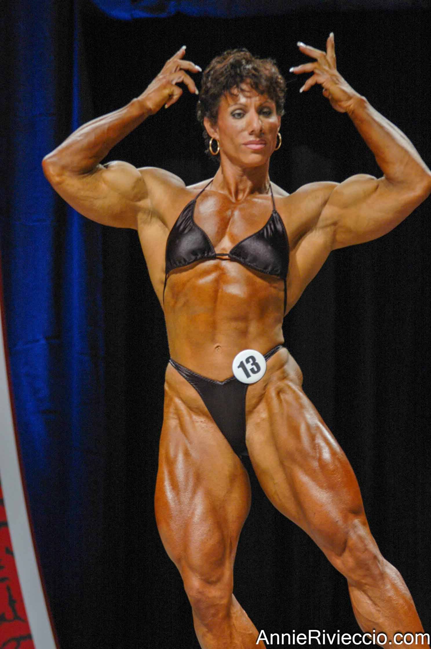 Annie Rivieccio