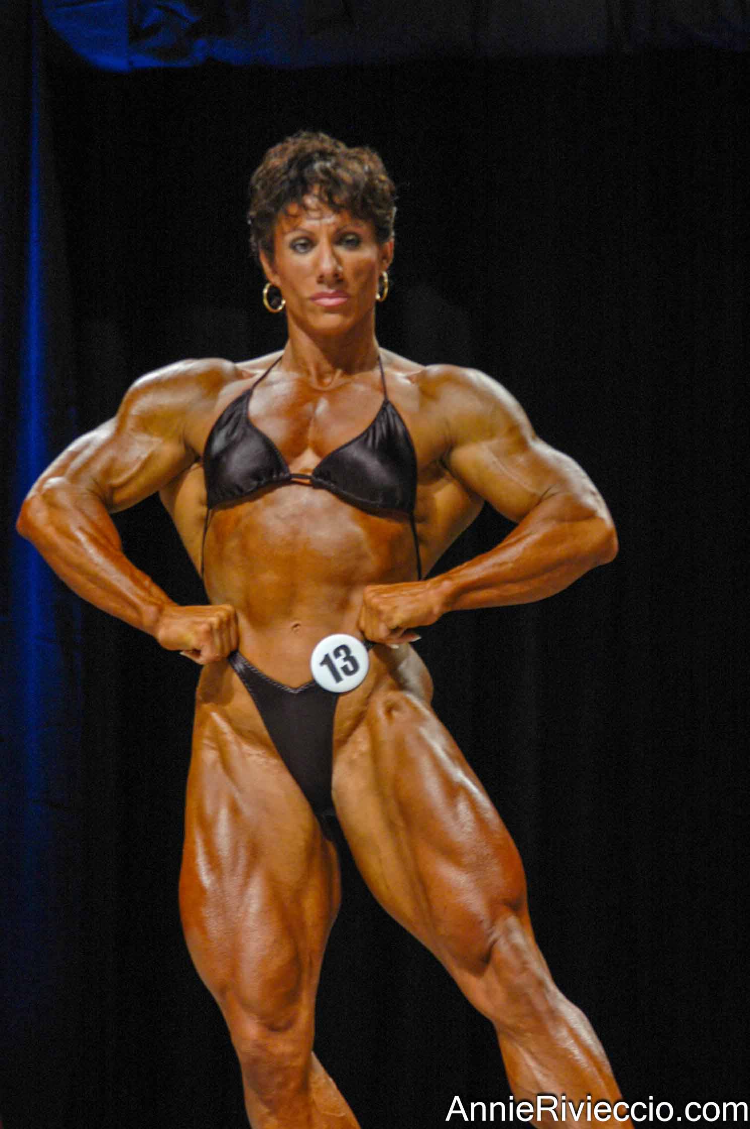 Annie Rivieccio