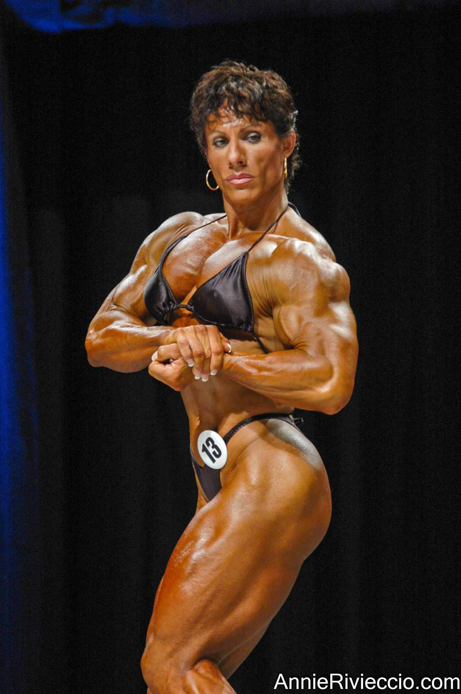 Annie Rivieccio