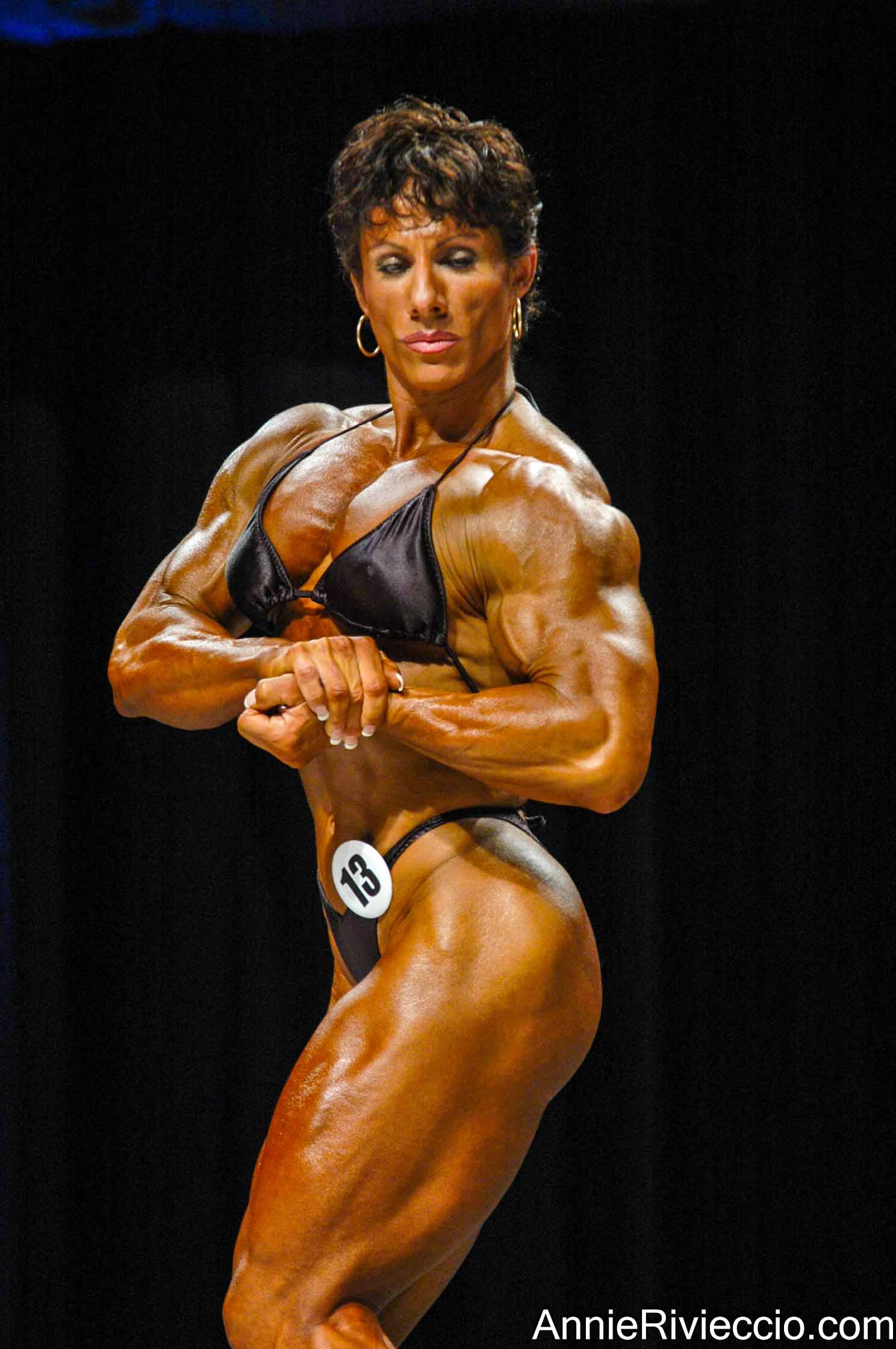 Annie Rivieccio