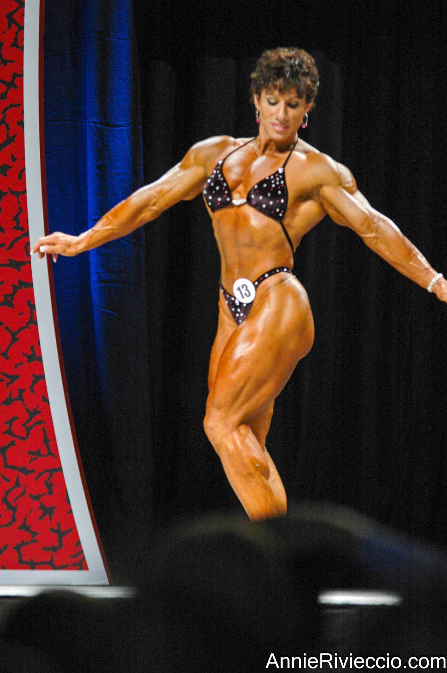 Annie Rivieccio