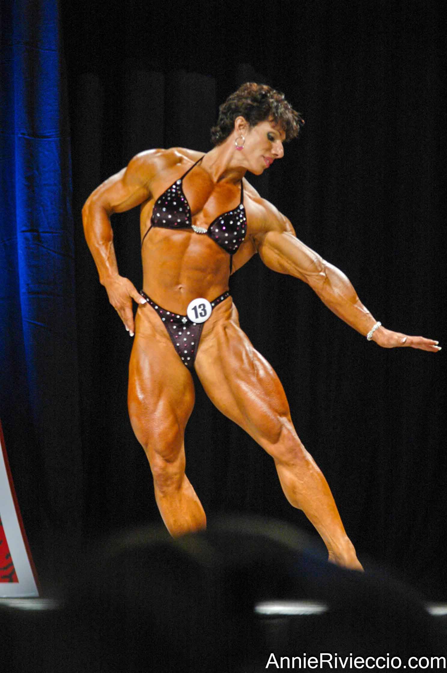 Annie Rivieccio
