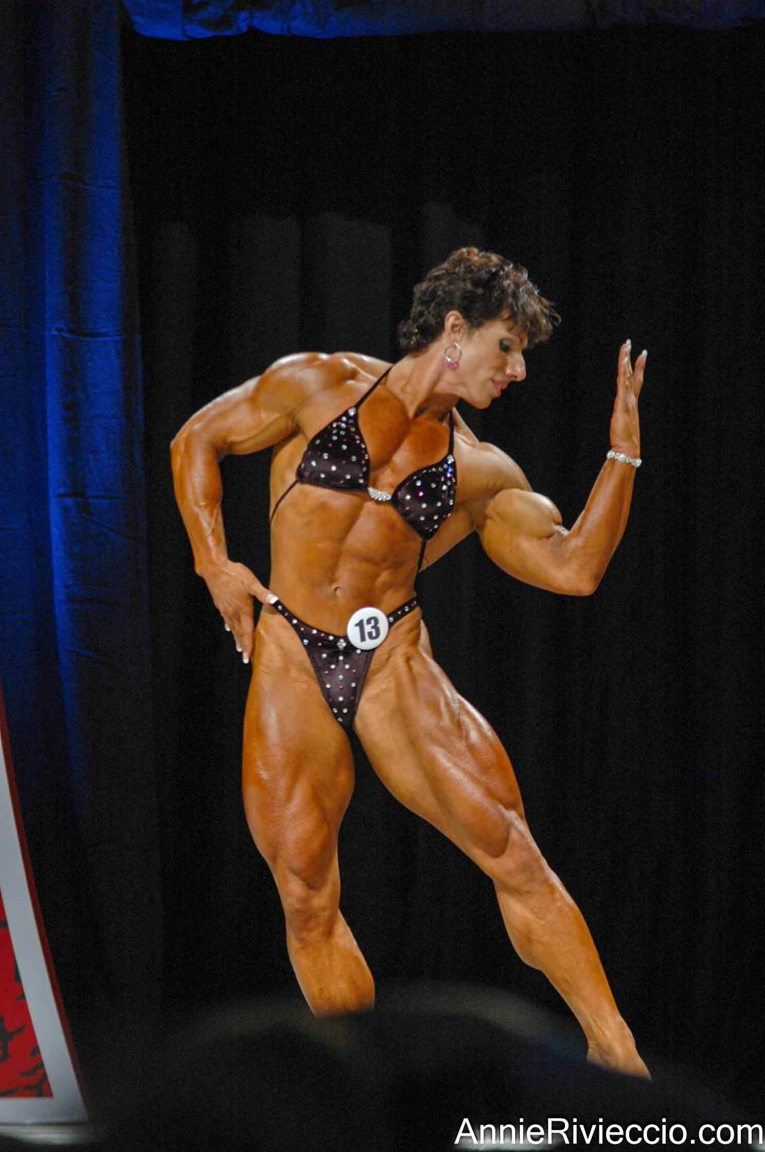 Annie Rivieccio