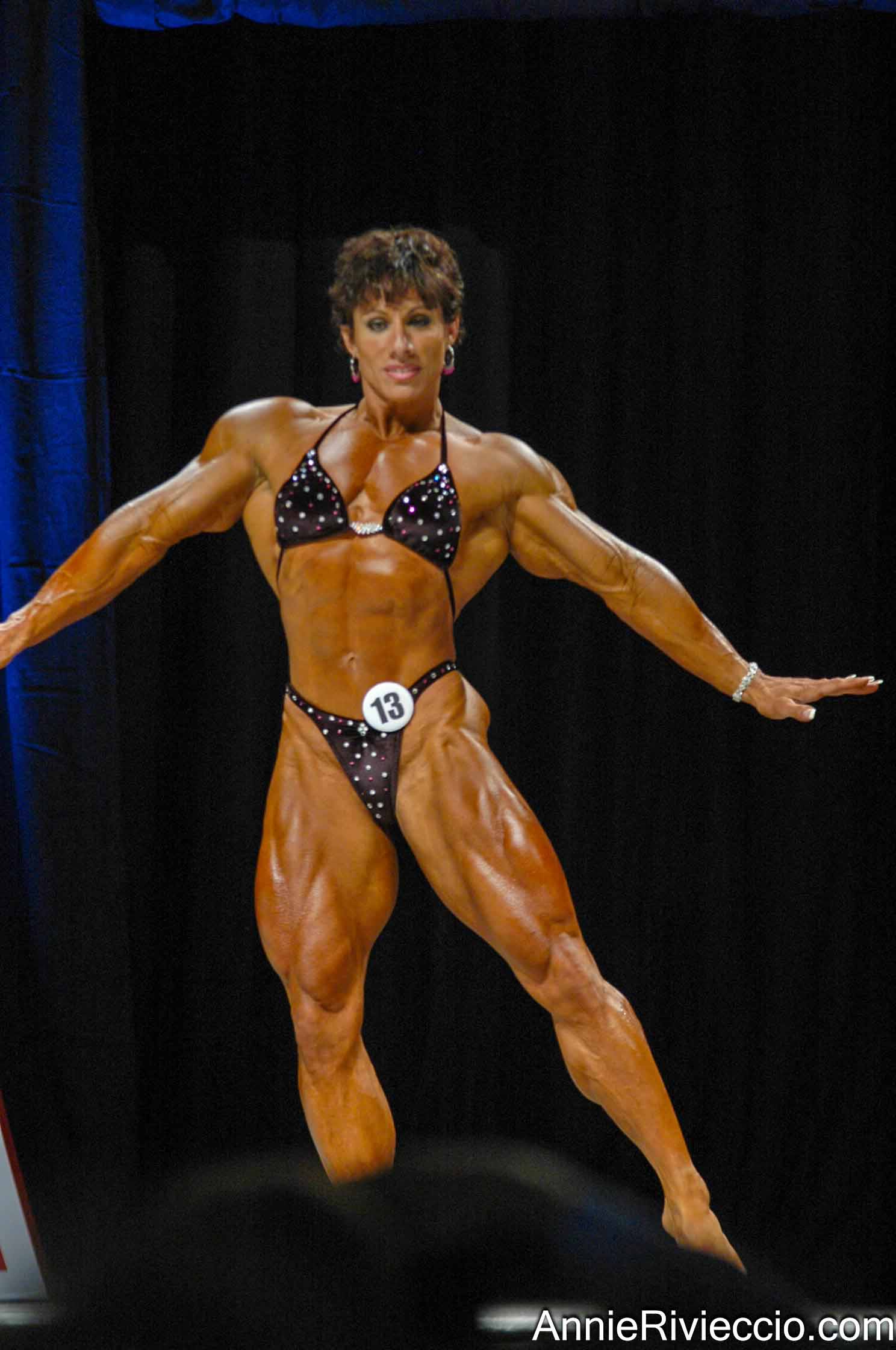 Annie Rivieccio