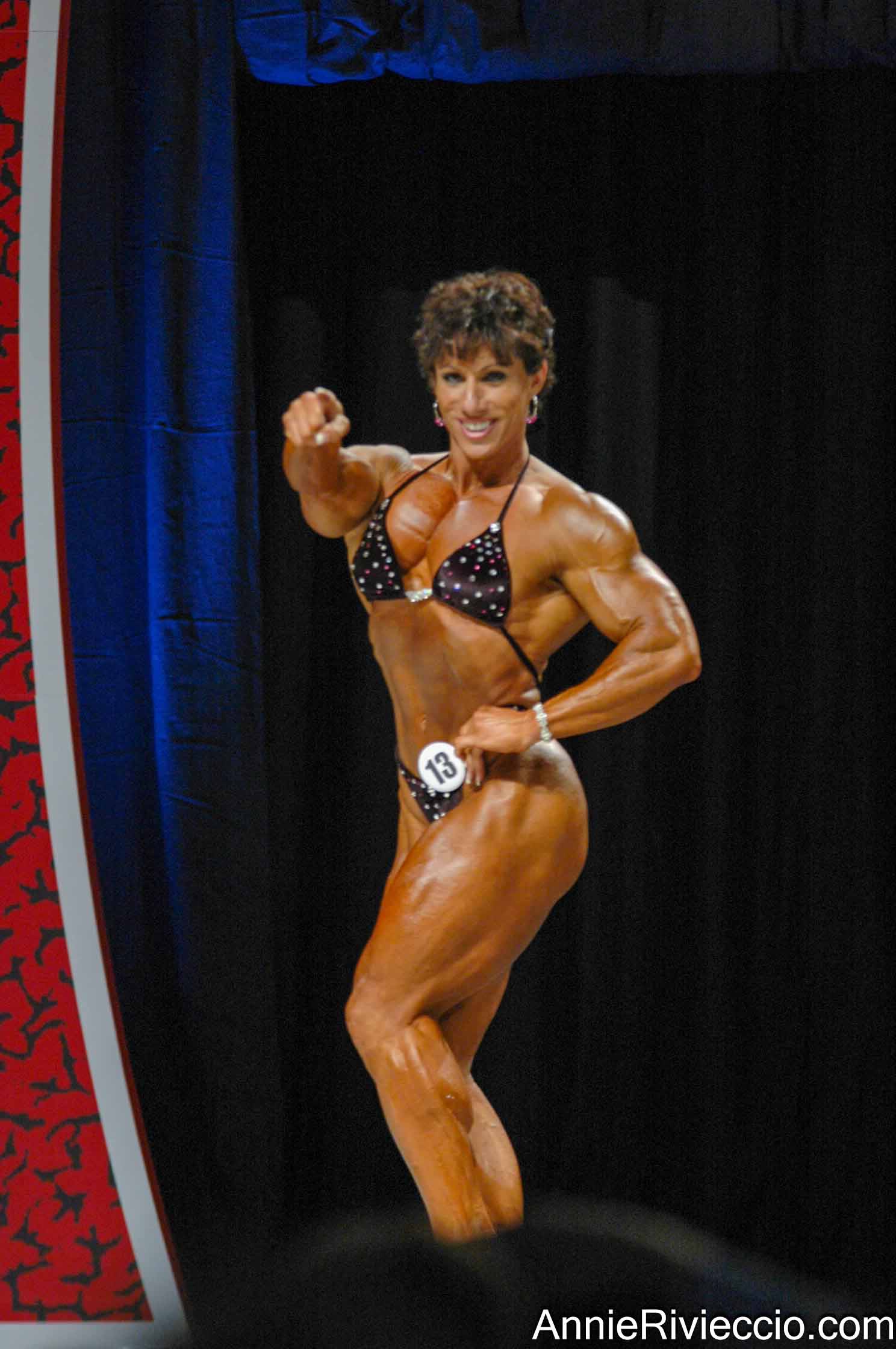 Annie Rivieccio