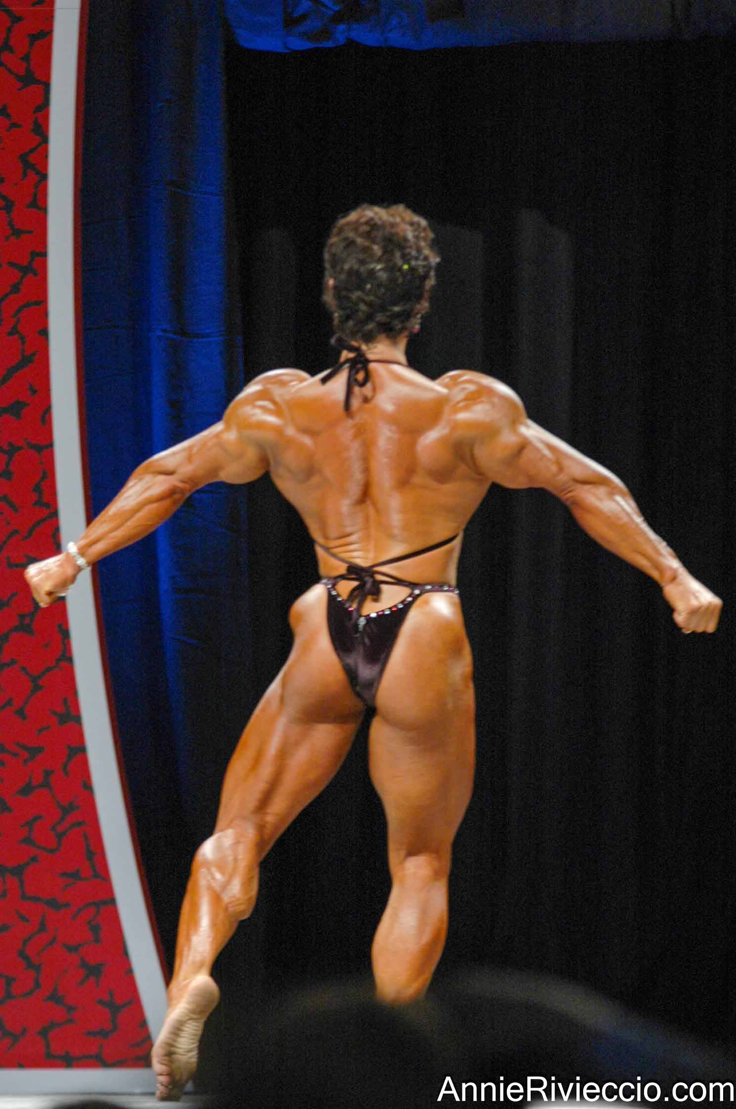 Annie Rivieccio