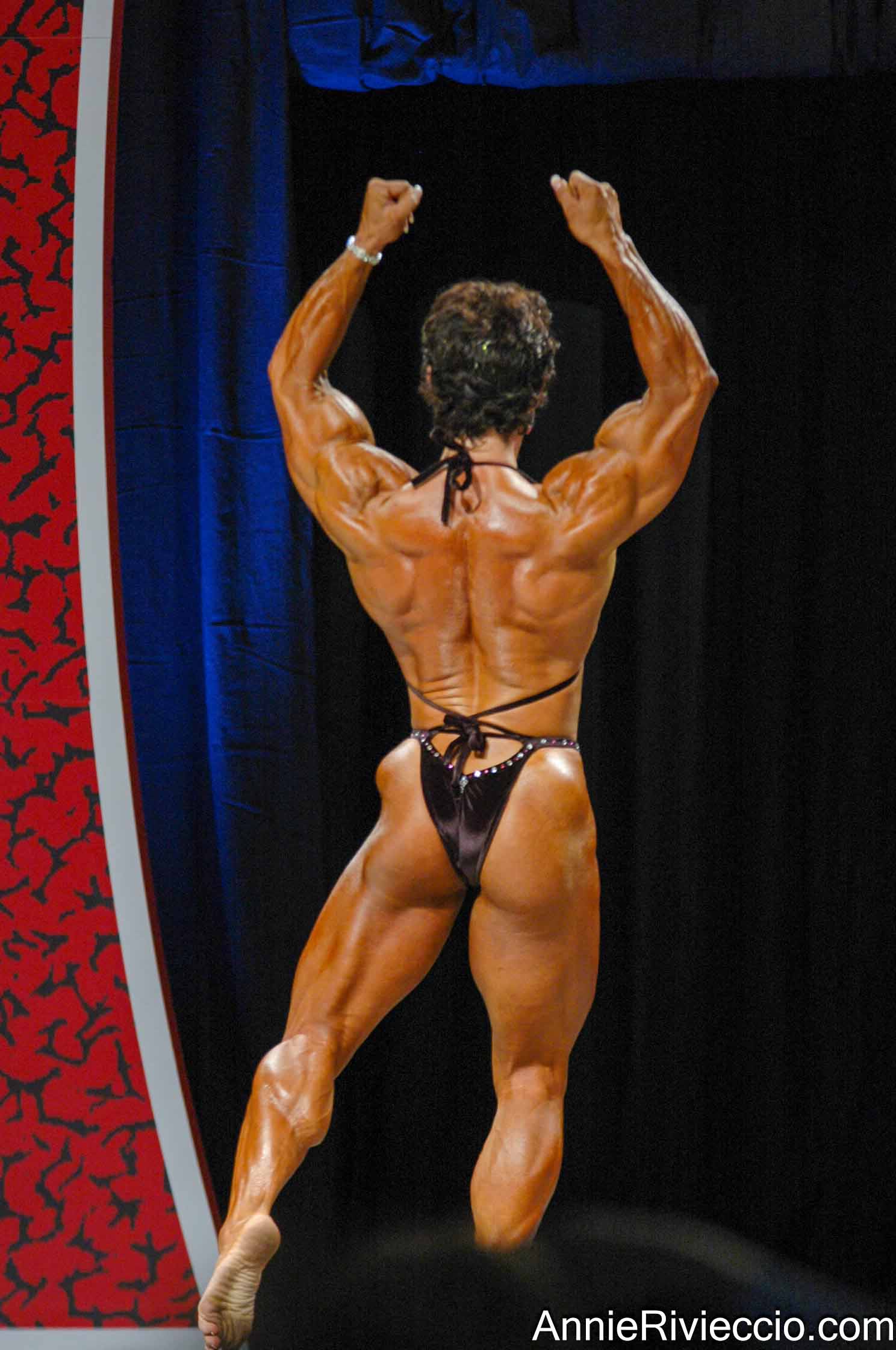 Annie Rivieccio