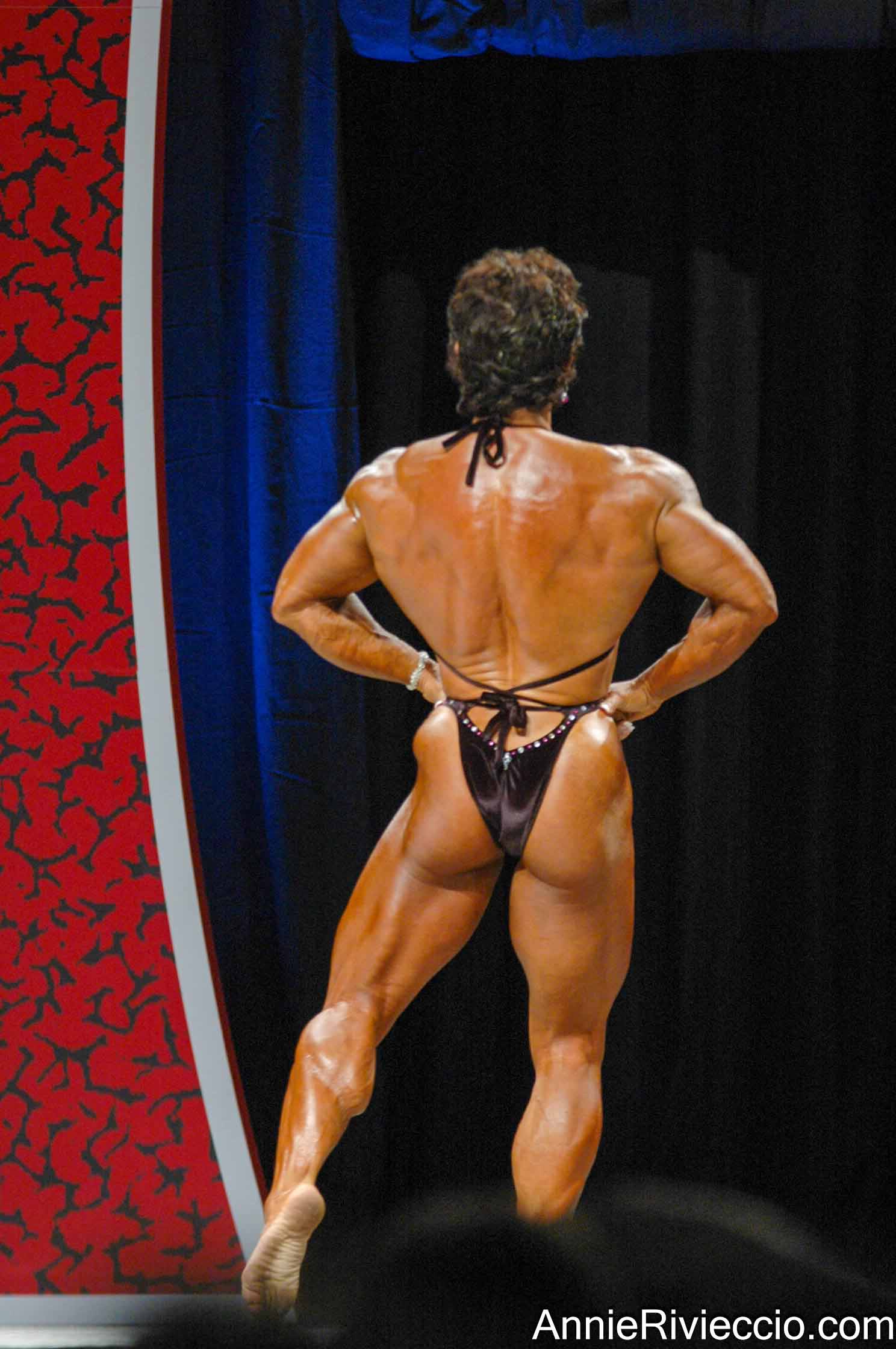Annie Rivieccio