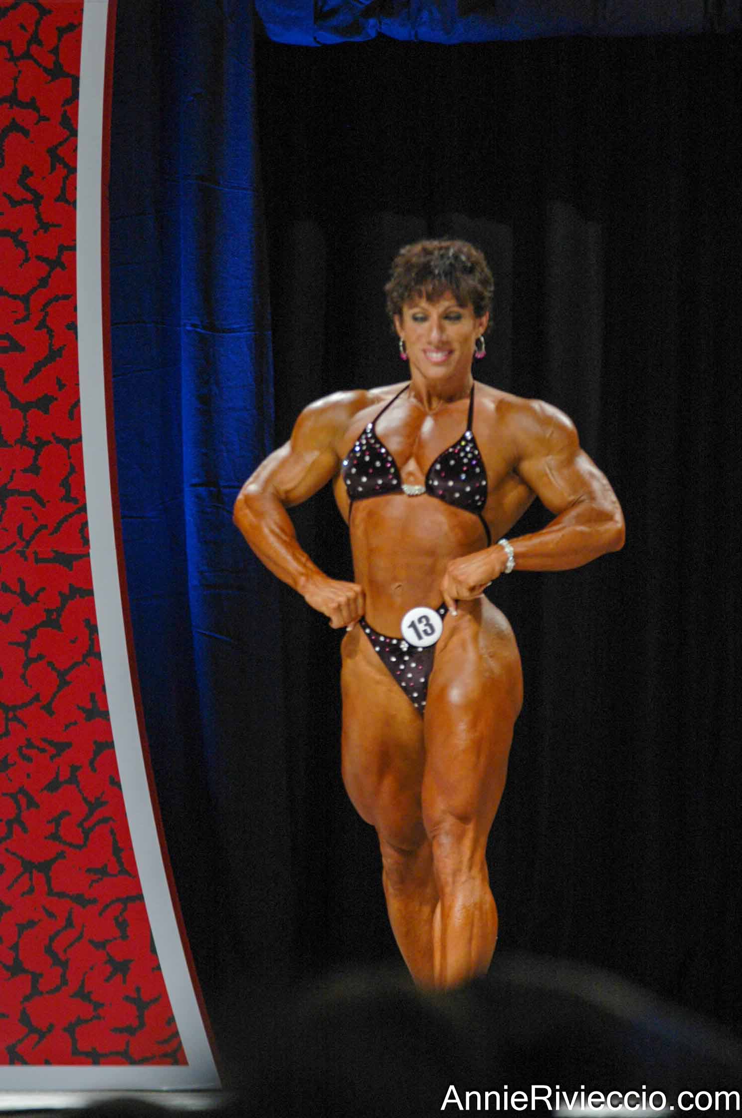 Annie Rivieccio
