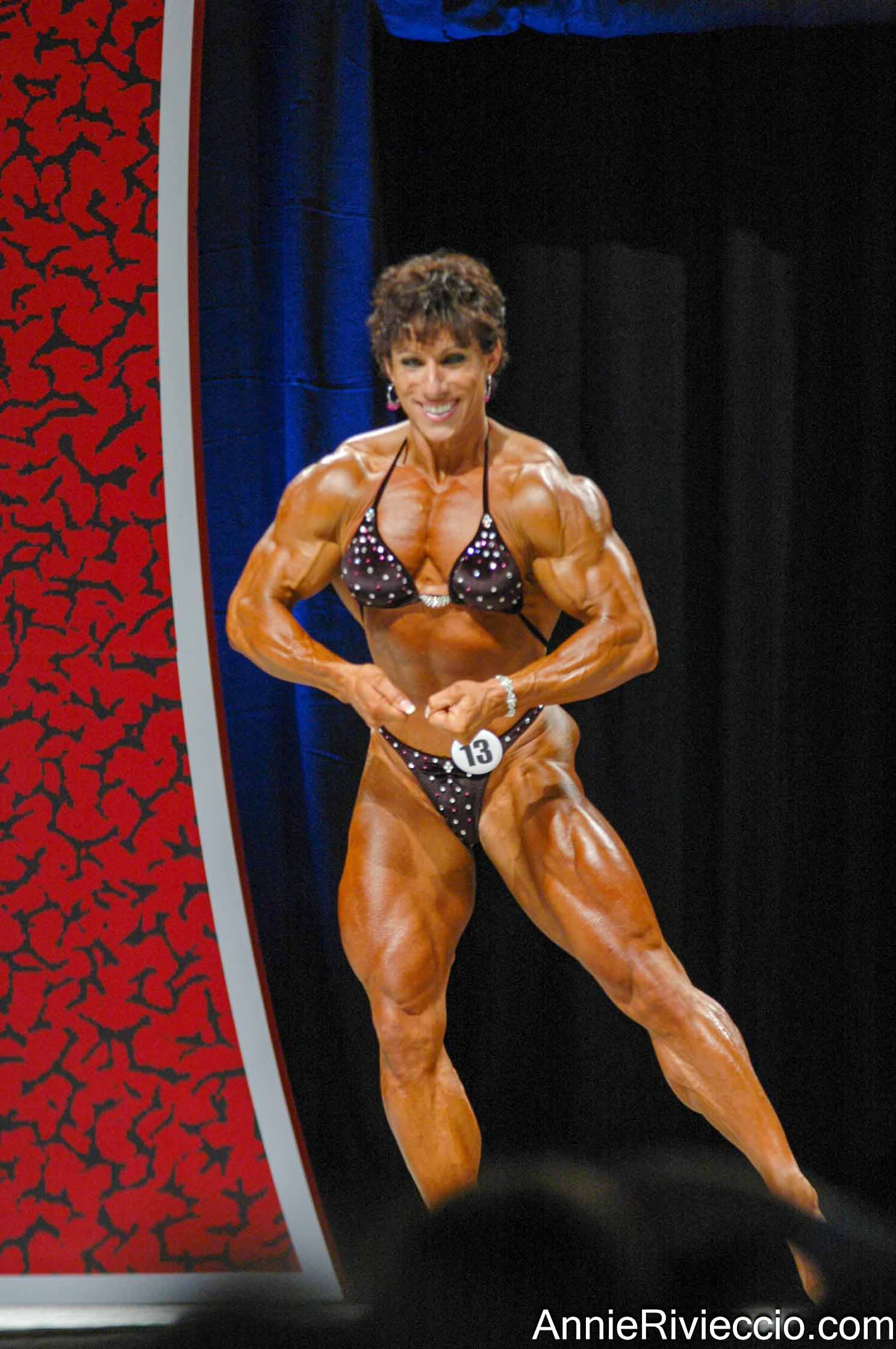 Annie Rivieccio