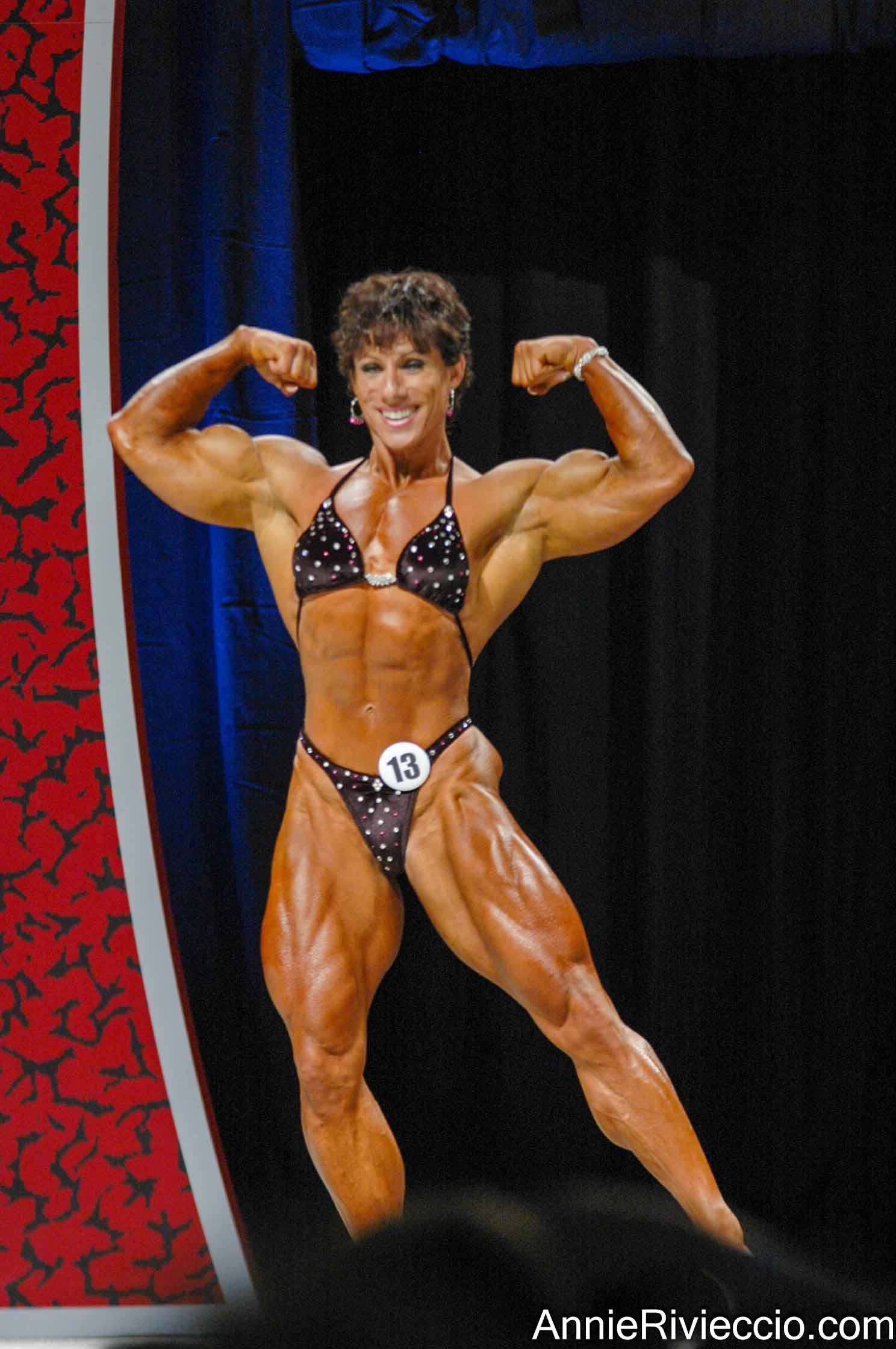 Annie Rivieccio