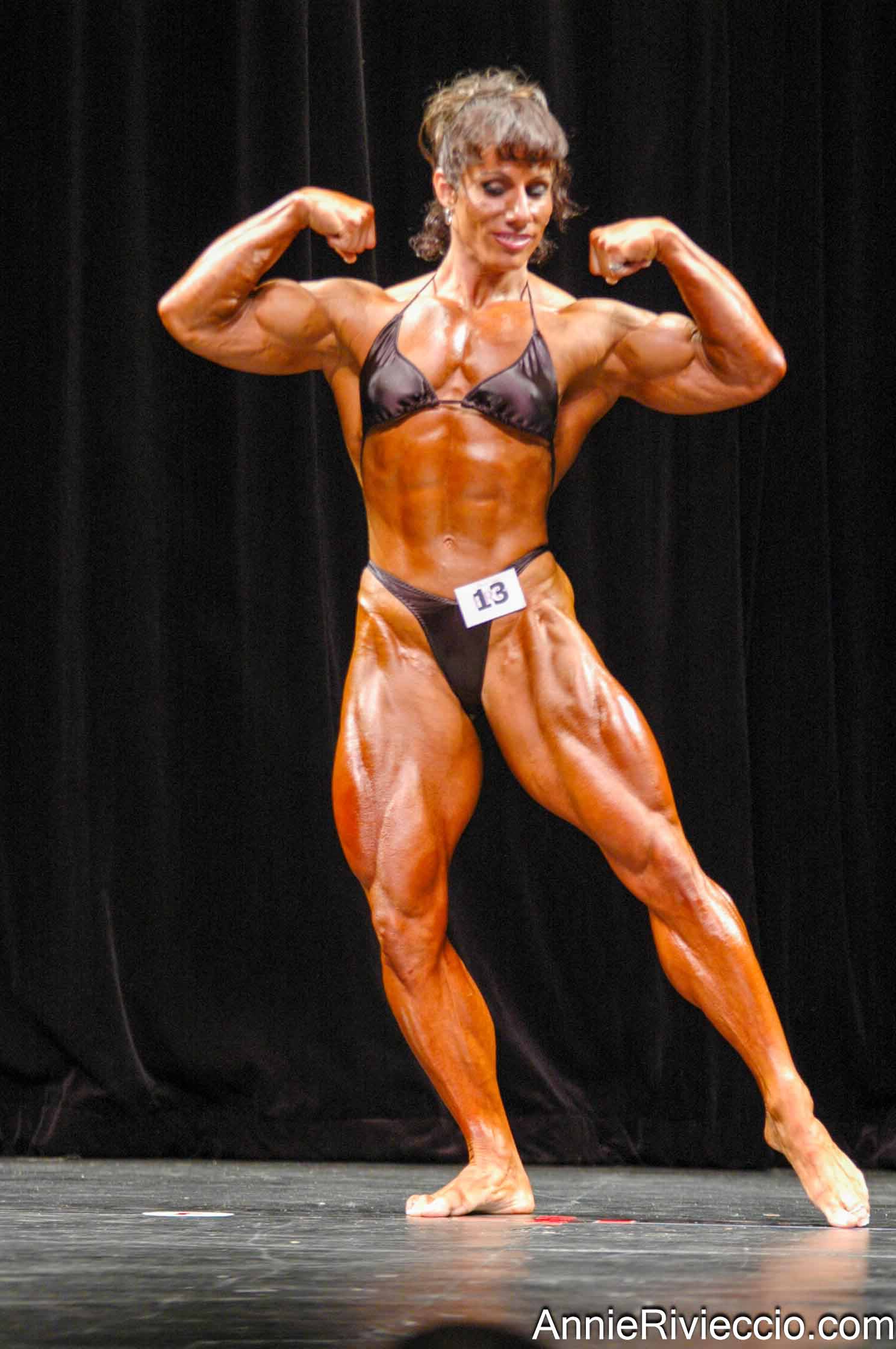 Annie Rivieccio