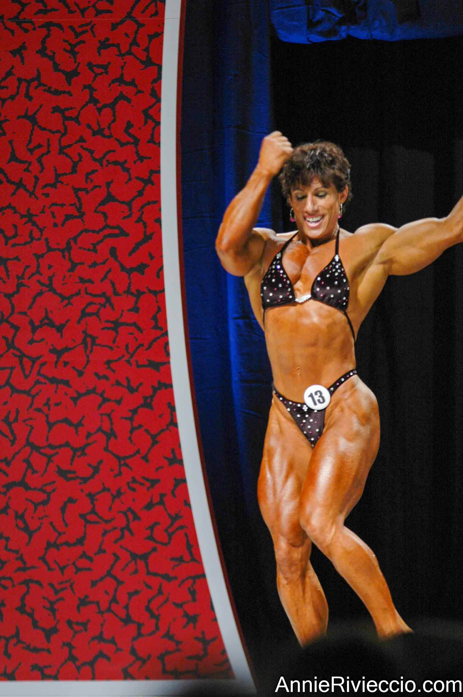 Annie Rivieccio