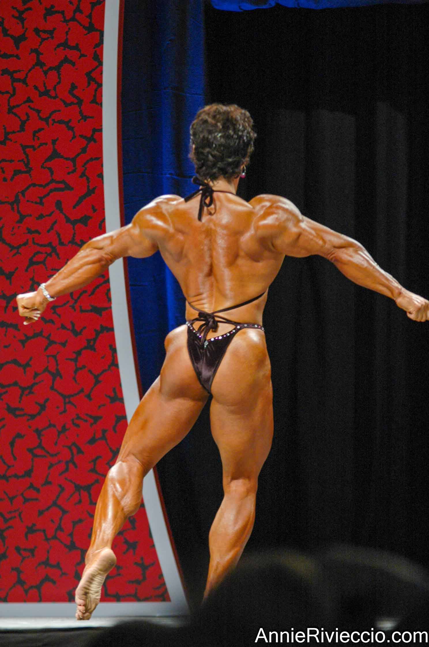 Annie Rivieccio