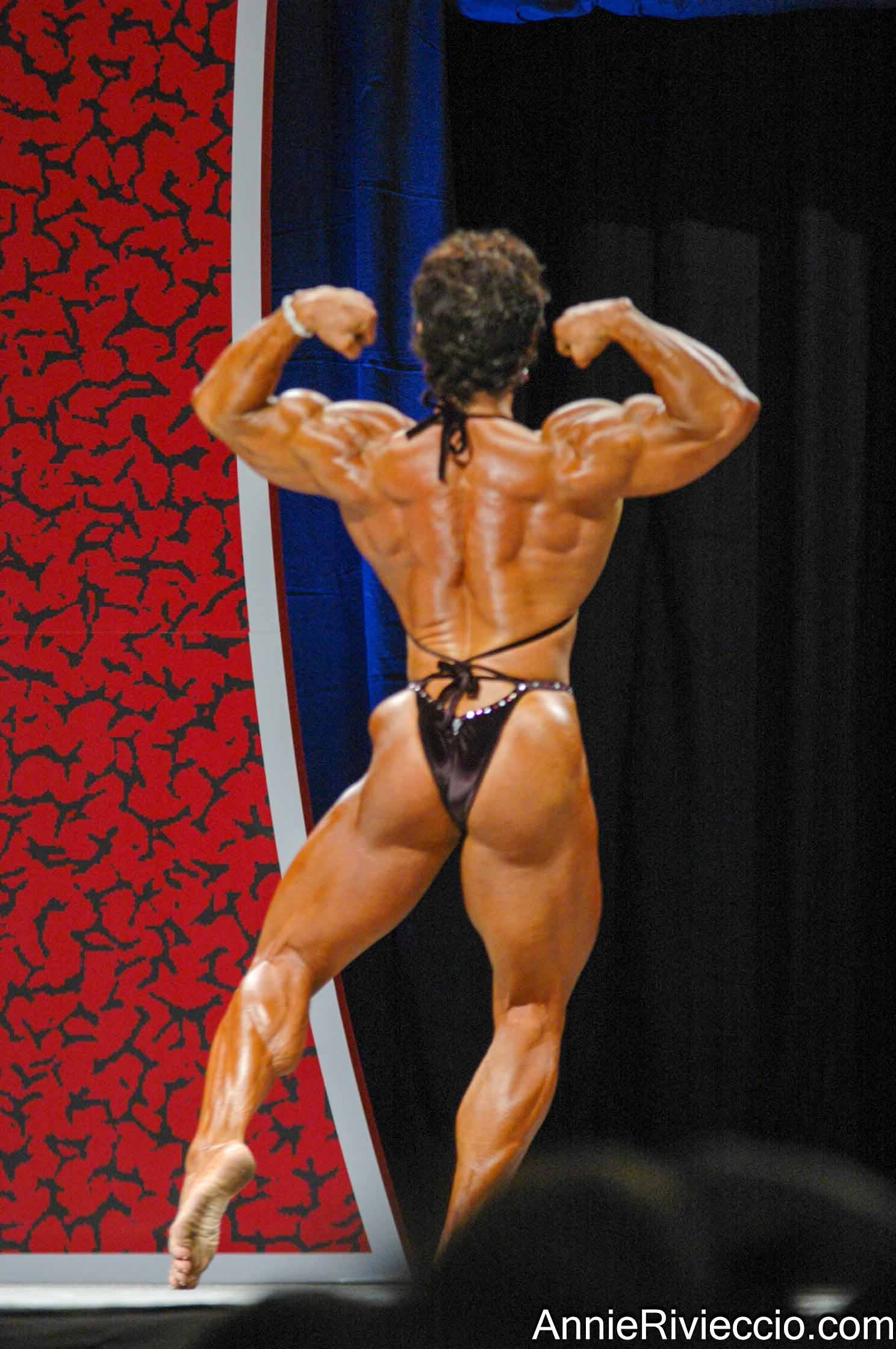 Annie Rivieccio