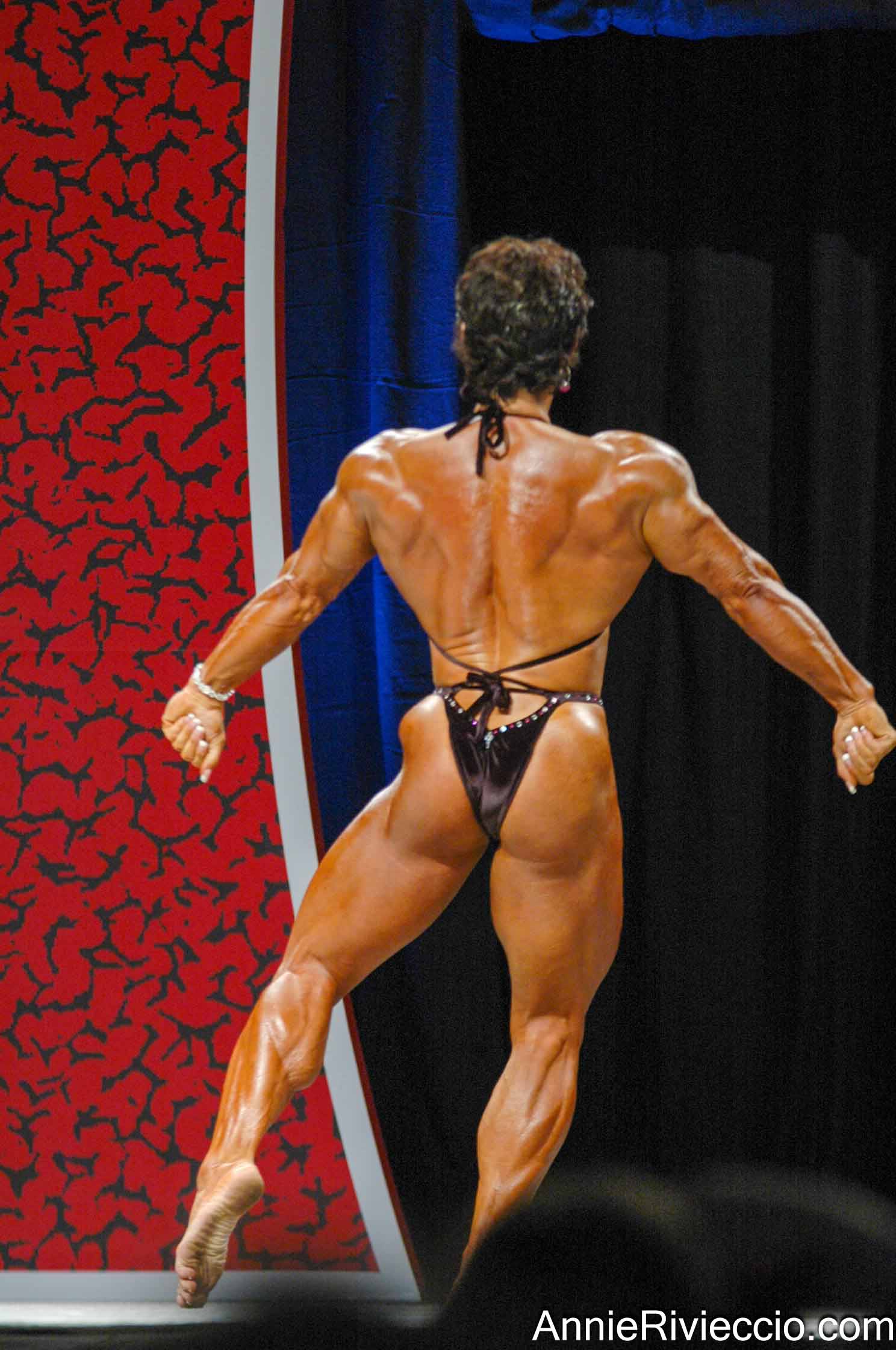Annie Rivieccio