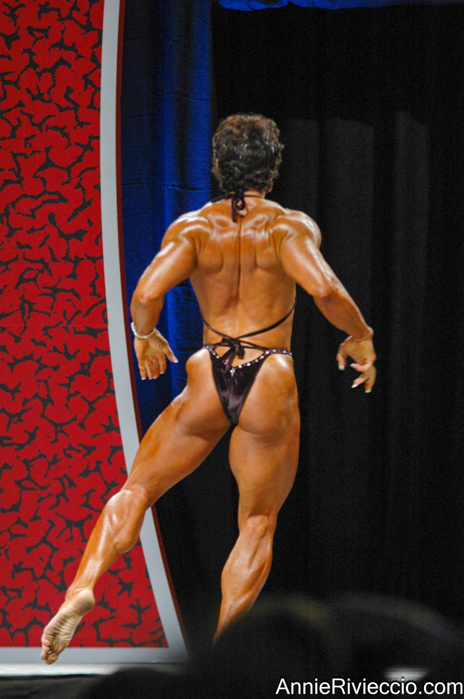 Annie Rivieccio