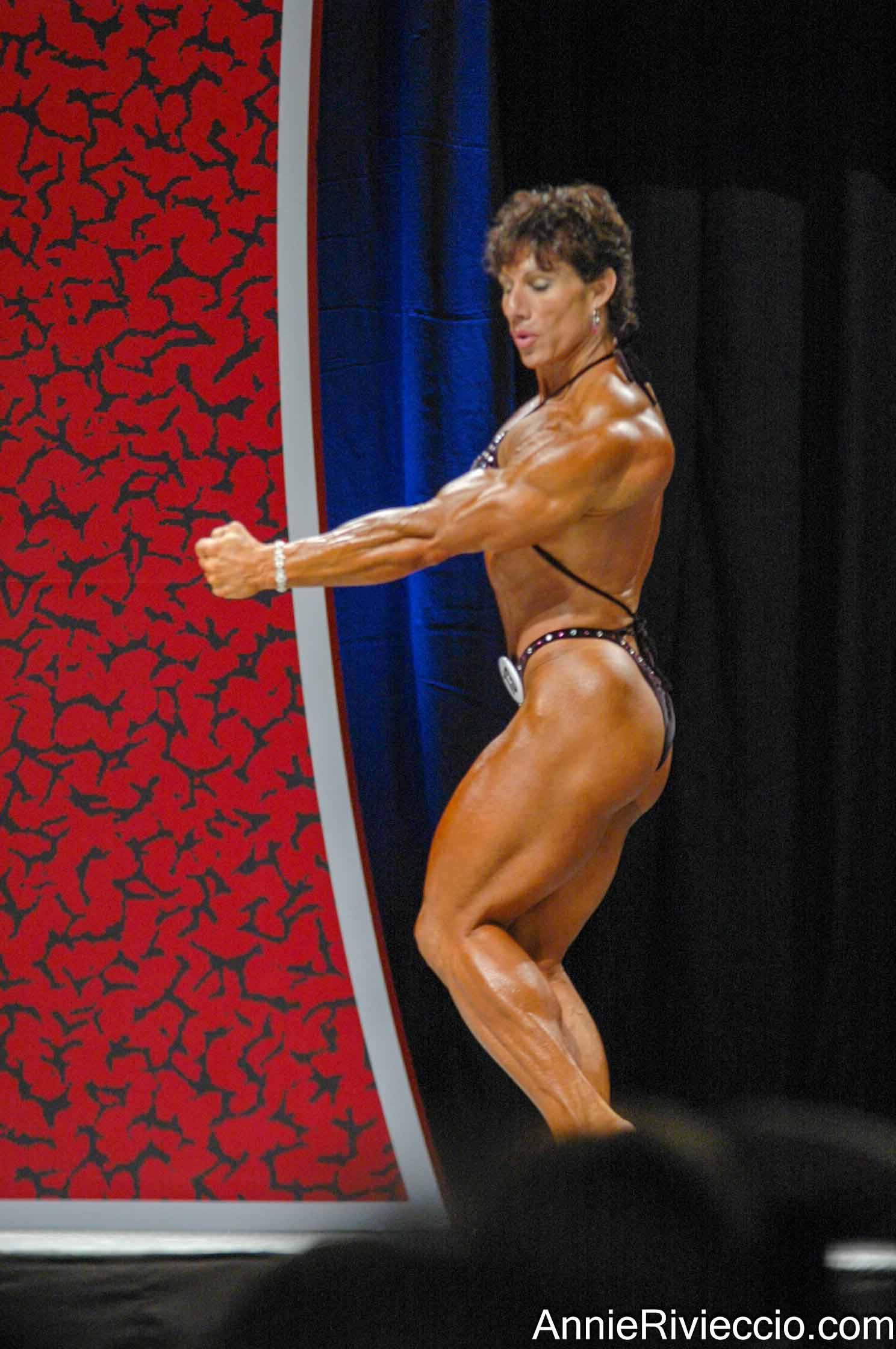 Annie Rivieccio