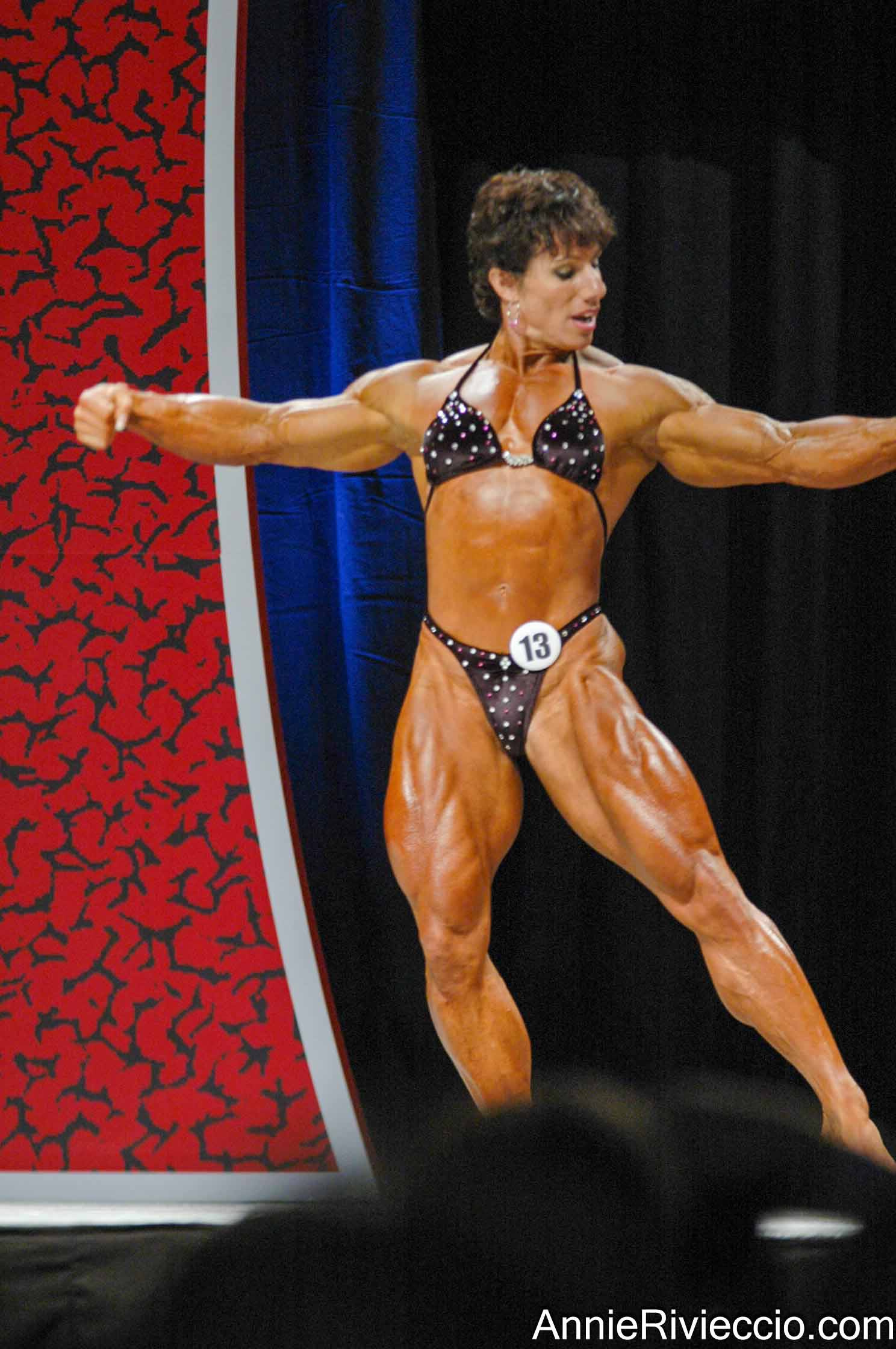 Annie Rivieccio