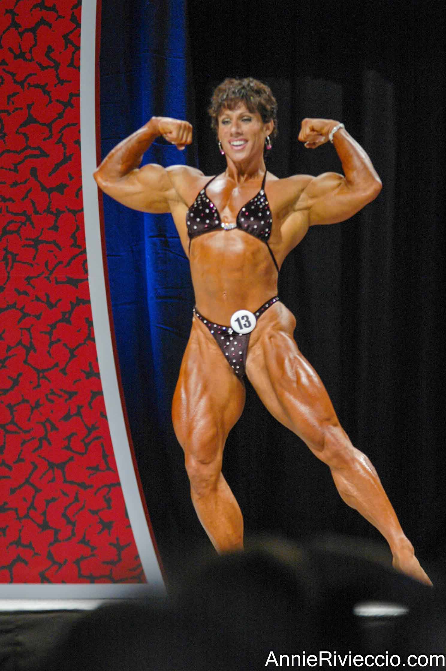 Annie Rivieccio