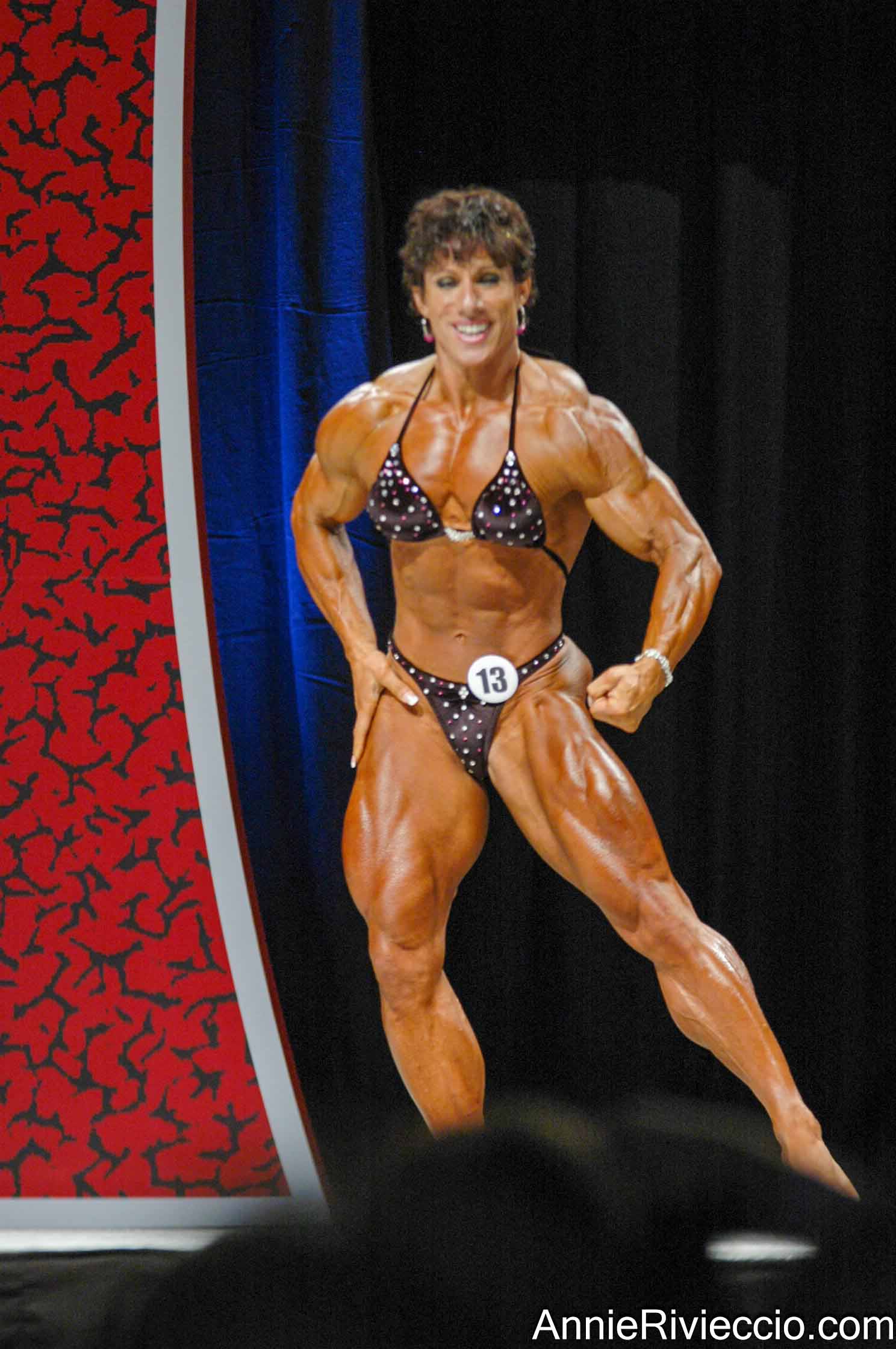 Annie Rivieccio