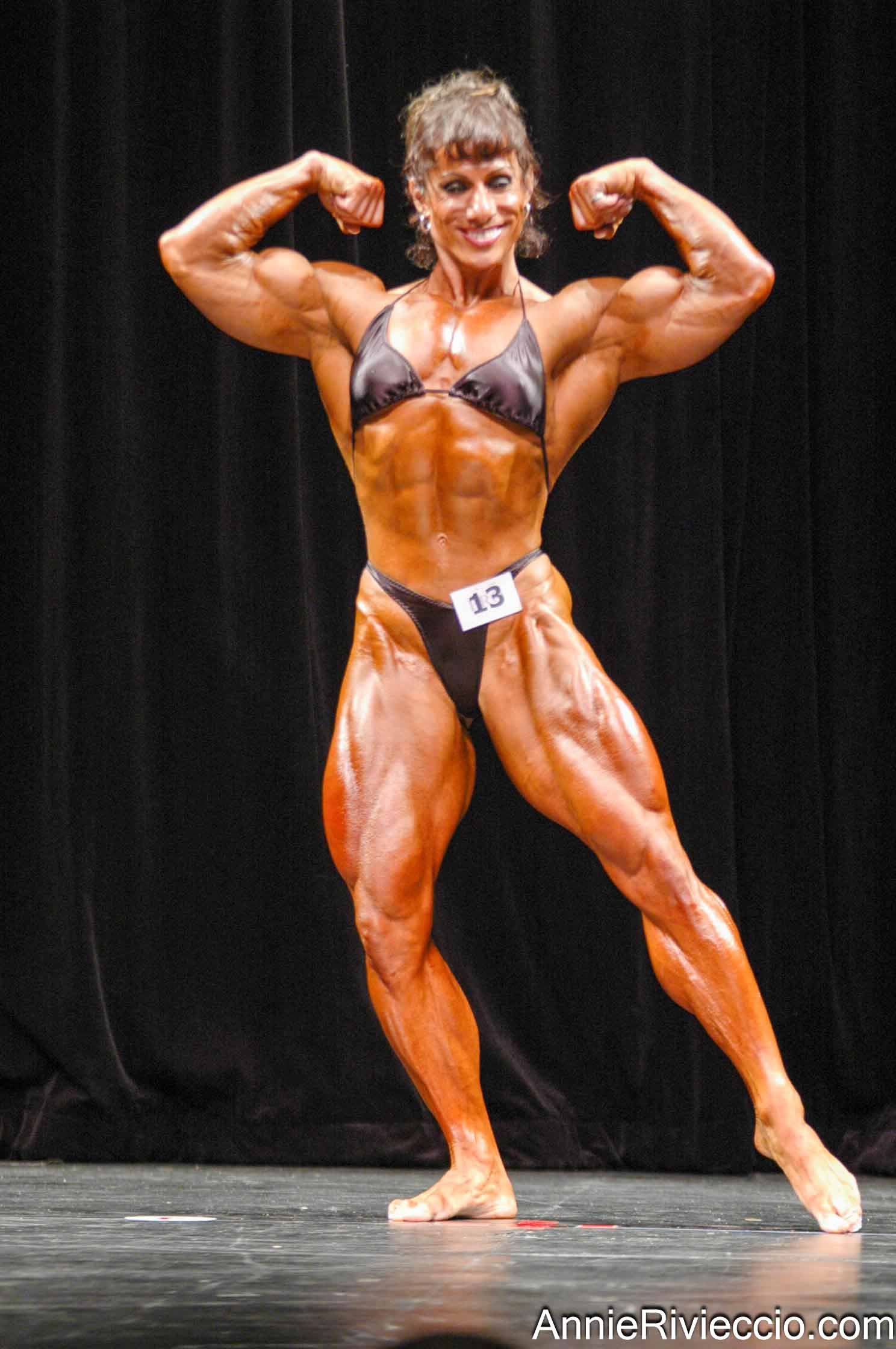 Annie Rivieccio
