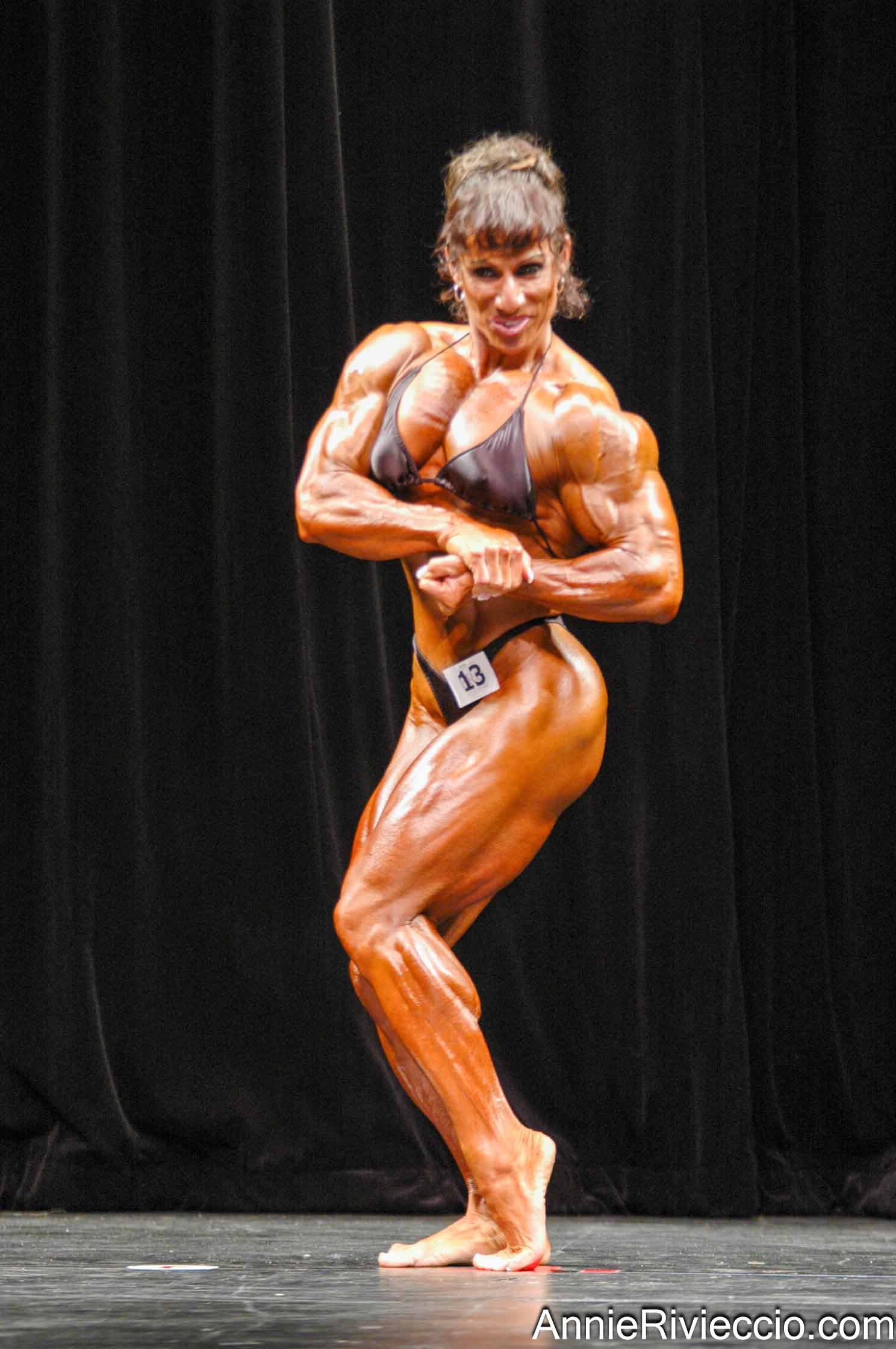 Annie Rivieccio