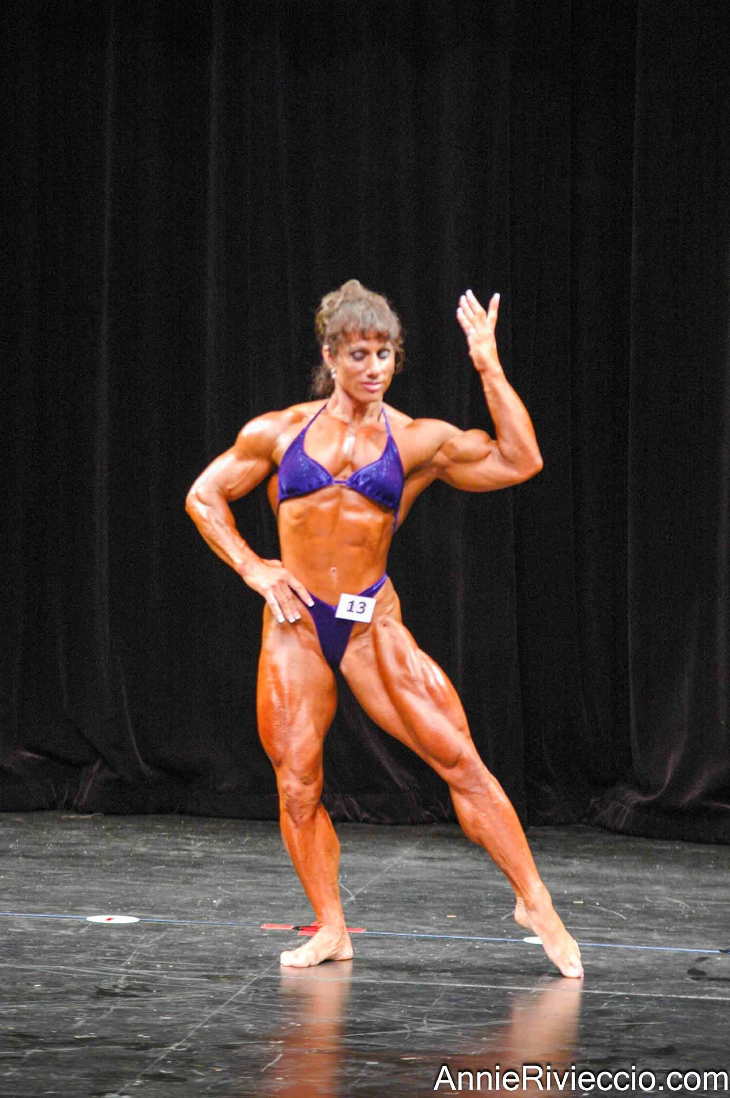 Annie Rivieccio