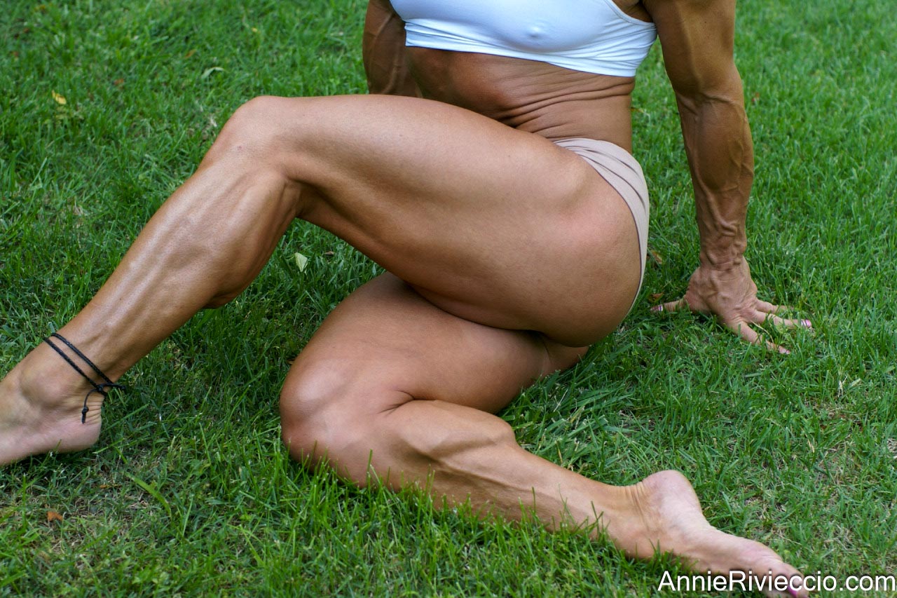 Annie Rivieccio